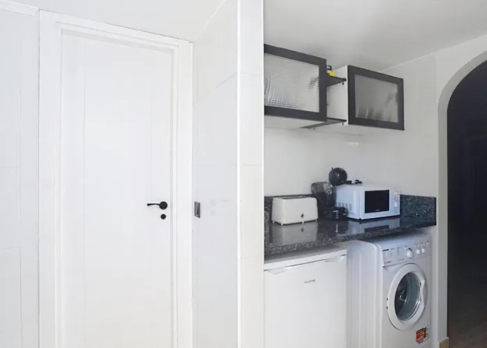 Alo Costa * 埃斯特波纳